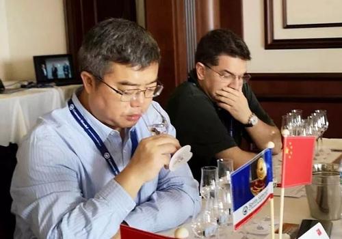 1593084973585533.jpg 貴州食品工程職業(yè)學(xué)院院長吳天祥.jpg